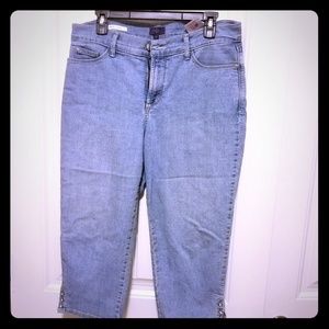 Capri jeans